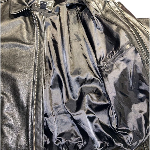 Vintage Leather Eddie Bauer Bomber Jacket - Picture 9 of 11